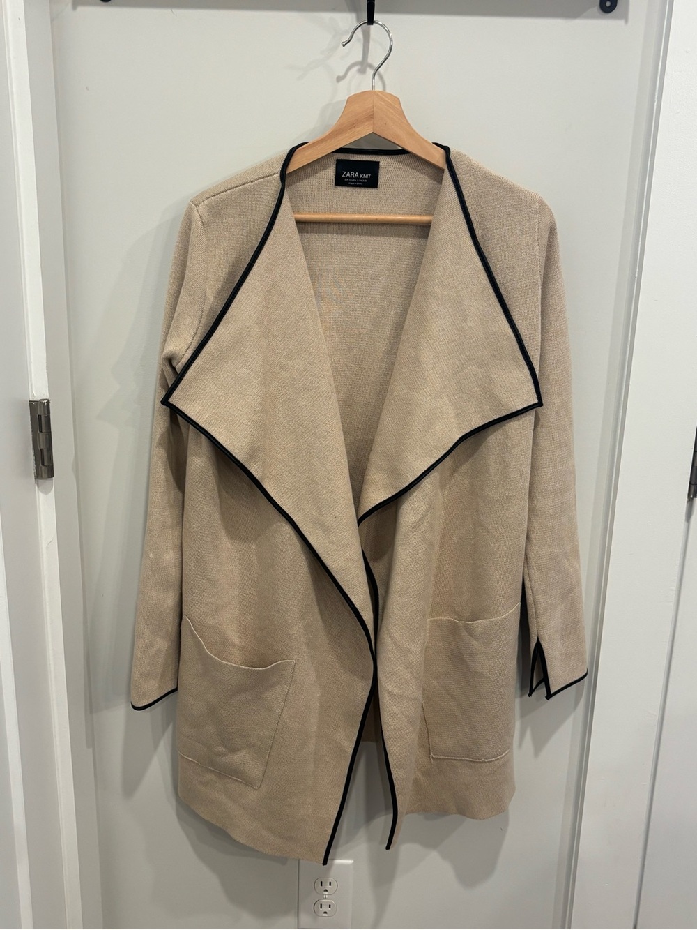 Zara Beige Open-Front Trench Coat with Black Trim